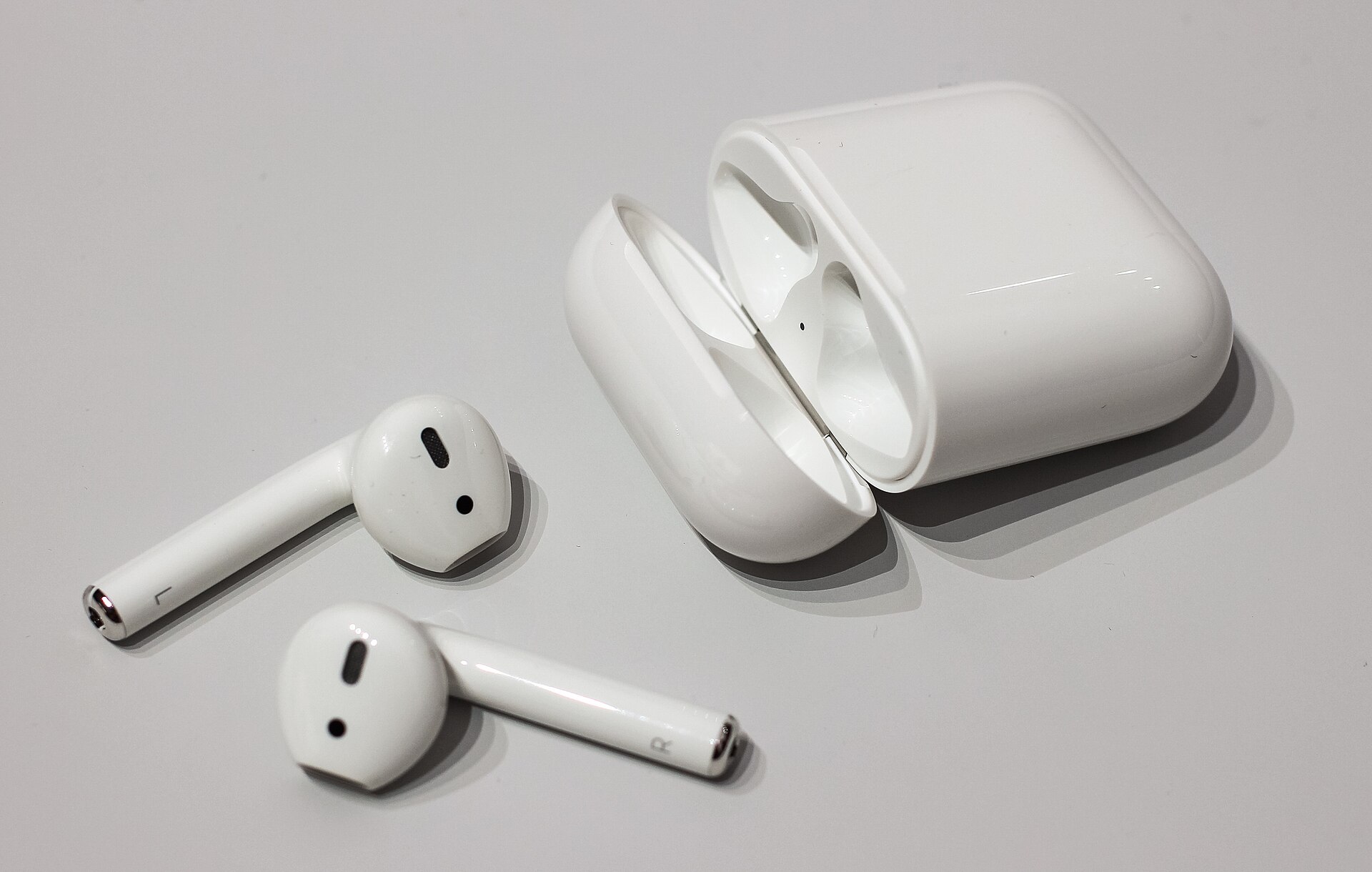 Gratis AirPods bij een abonnement: slimme deal of dure oordopjes?